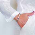 تکپوش کارتیر لاو پهن با نگین استیل - تصویر 3