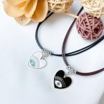 گردنبند قلب میناکاری با طرح چشم نظر
