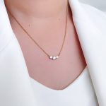 گردنبند ژوپینگ مدل سه نگین درخشان - تصویر 2