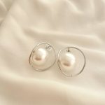 گوشواره حلقه‌ای مرواریدنما طرح زارا 3 - تصویر 5