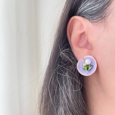 گوشواره میناکاری یاسی گل مرداب استیل