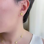 گوشواره ونکلیف طلایی گل ریز استیل