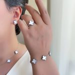 انگشتر ونکلیف سفید استیل - تصویر 2