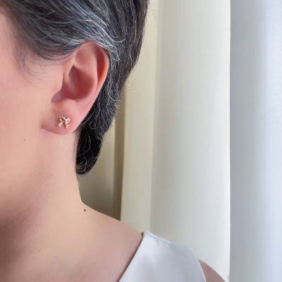 گوشواره میخی پاپیون نگیندار ژوپینگ